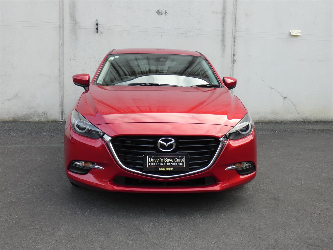 2016 Mazda AXELA thumbnail
