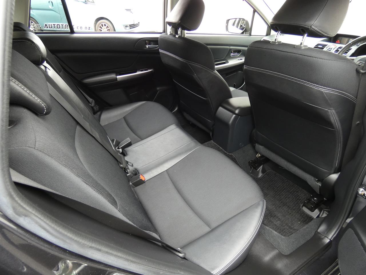 2015 Subaru IMPREZA thumbnail