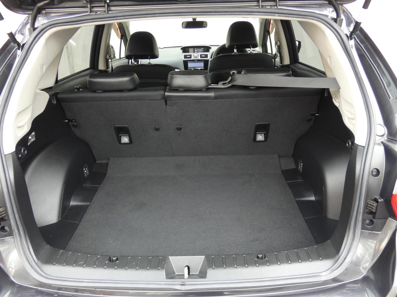 2015 Subaru IMPREZA thumbnail