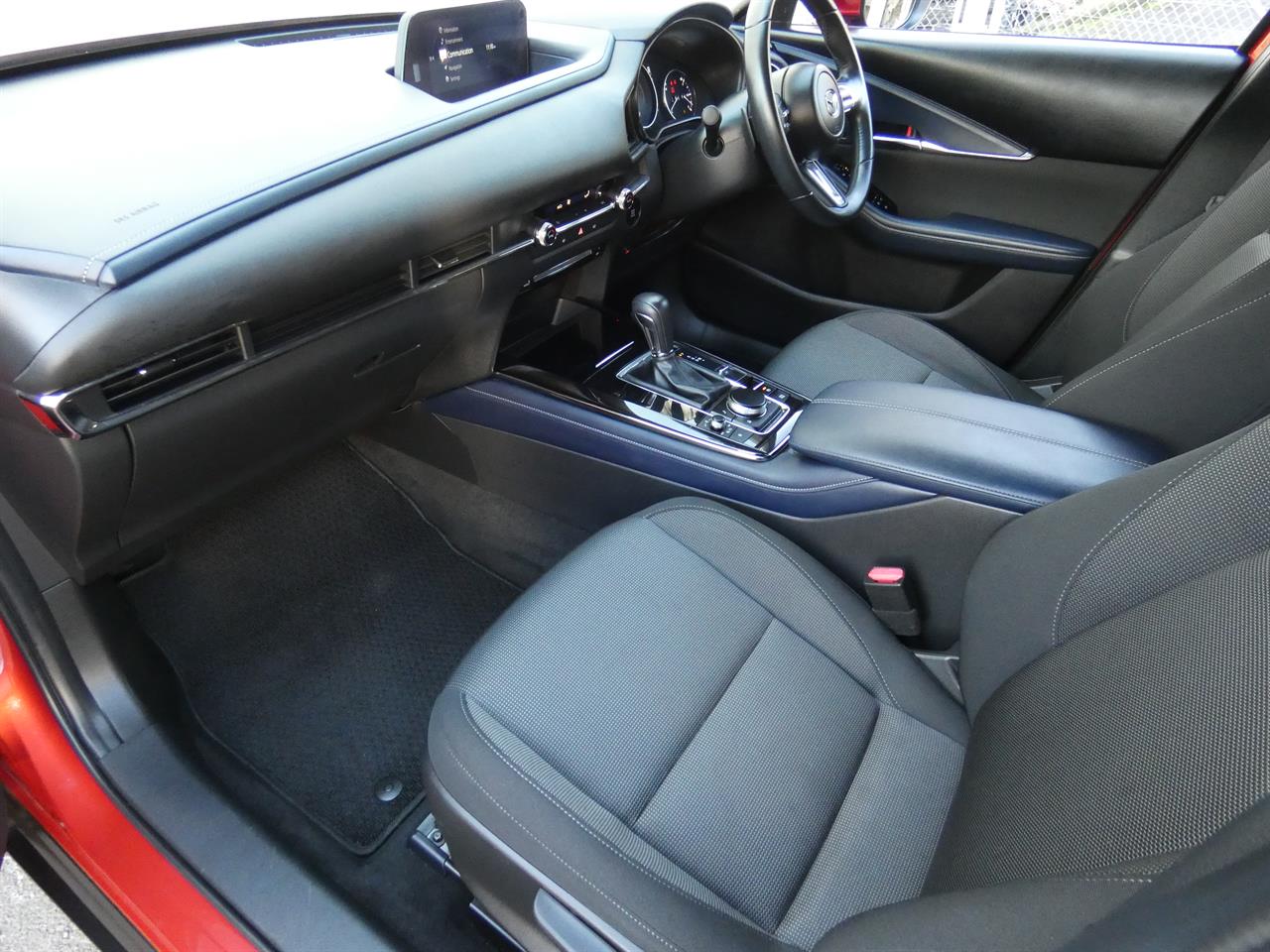 2021 Mazda CX-30 thumbnail