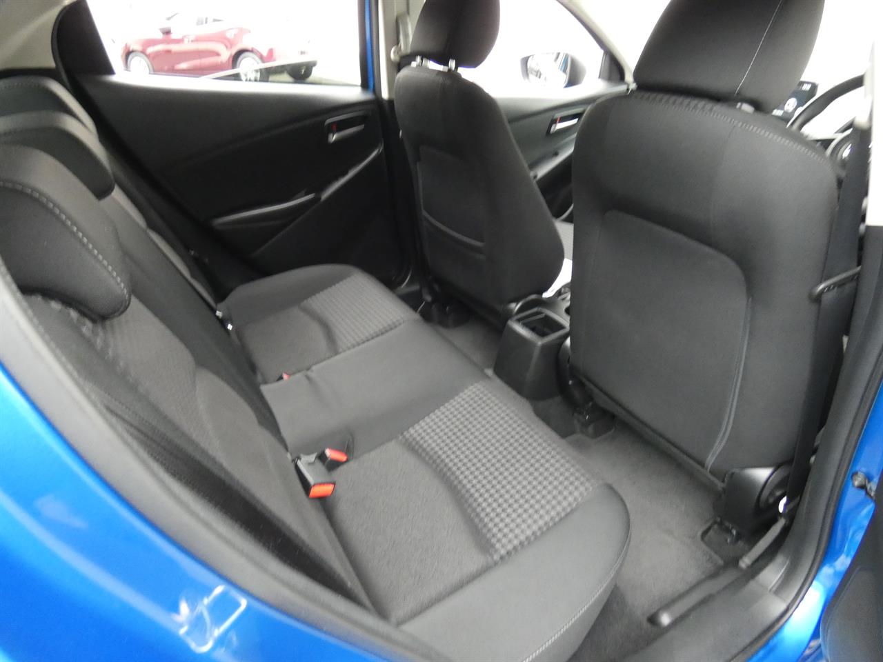 2018 Mazda DEMIO thumbnail