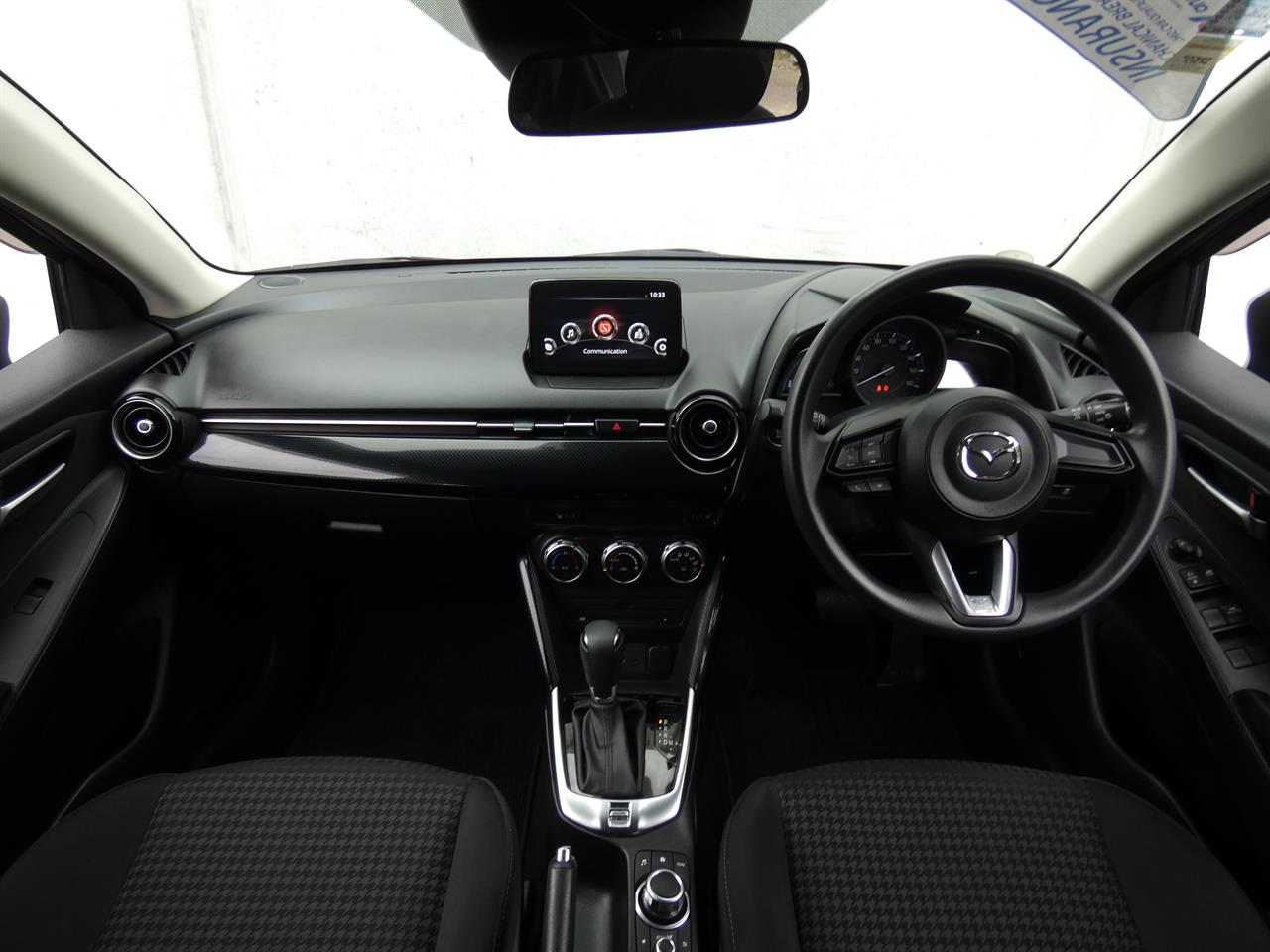 2018 Mazda DEMIO thumbnail
