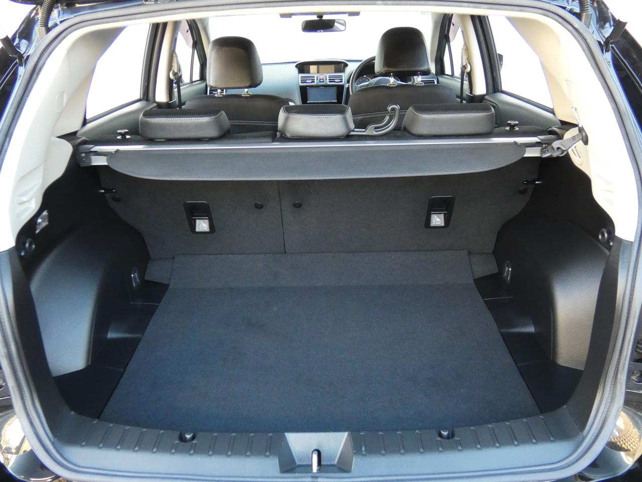 2015 Subaru IMPREZA thumbnail