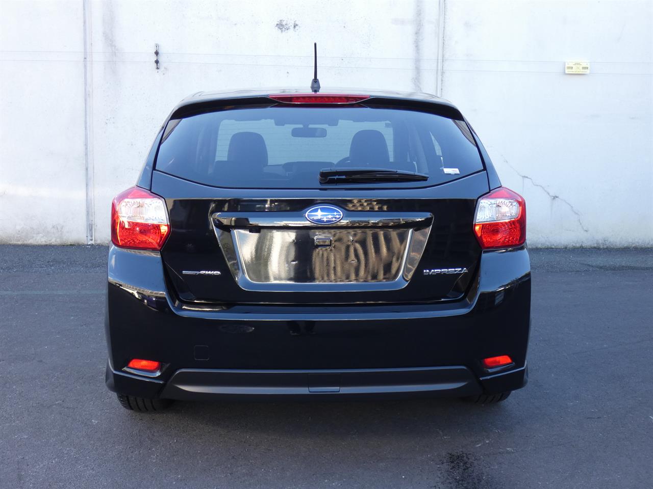 2015 Subaru IMPREZA thumbnail