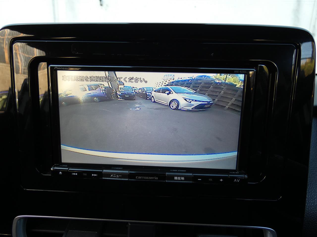 2022 Toyota AQUA thumbnail