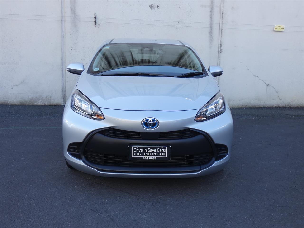2022 Toyota AQUA thumbnail