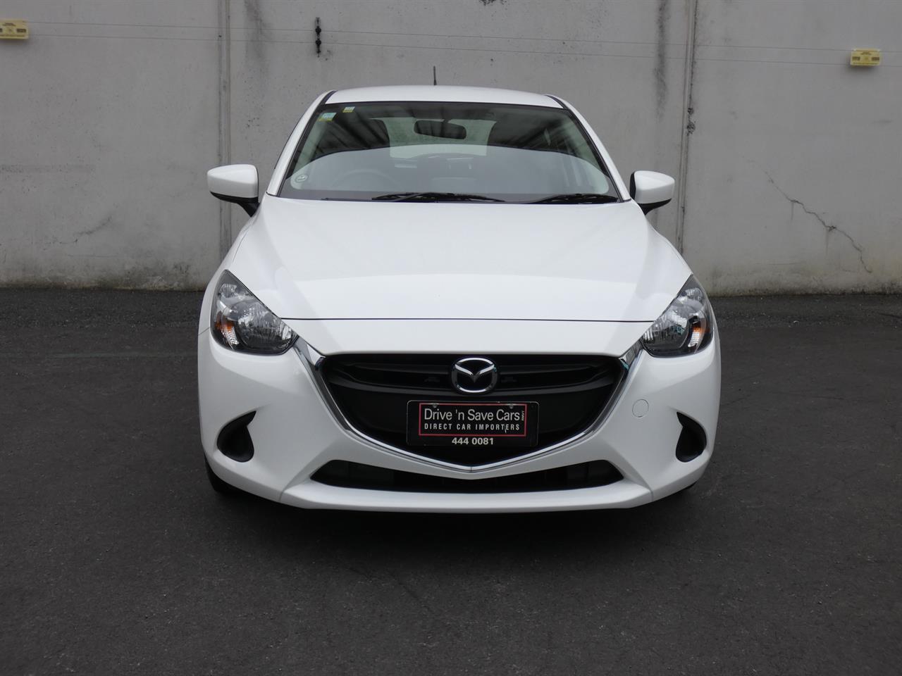 2016 Mazda DEMIO thumbnail