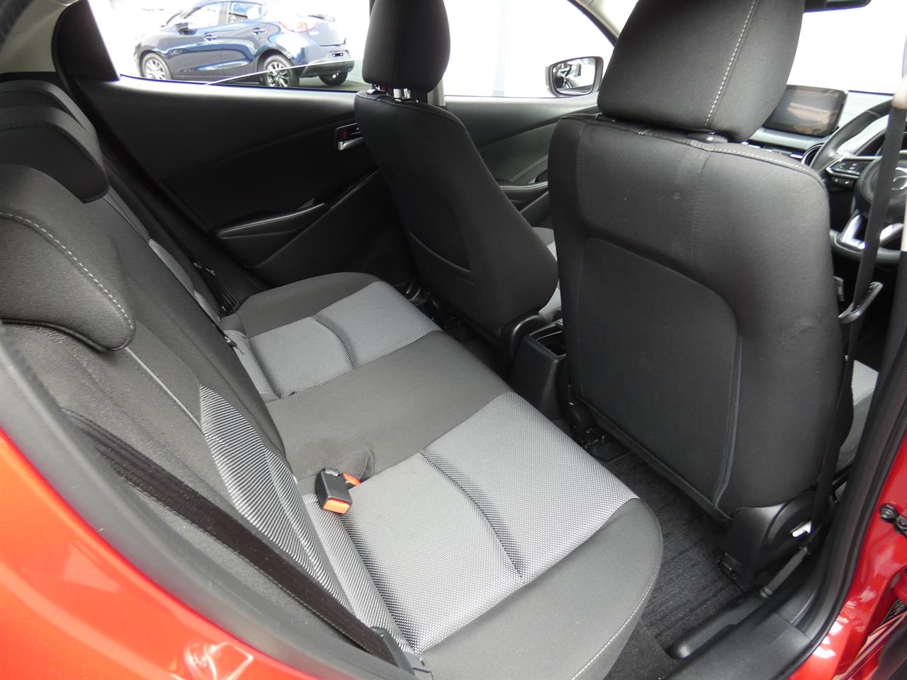 2017 Mazda DEMIO thumbnail