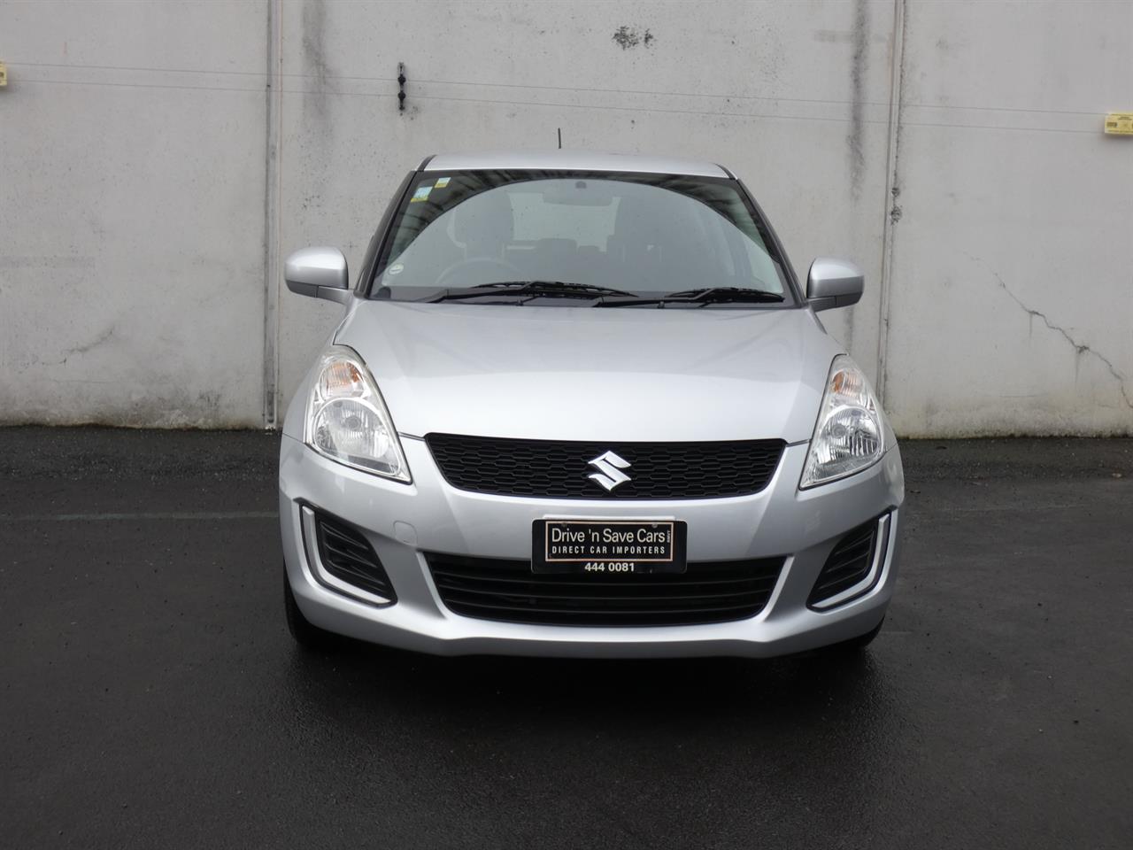 2015 Suzuki Swift thumbnail