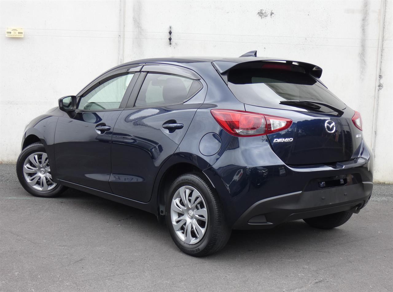 2016 Mazda DEMIO thumbnail