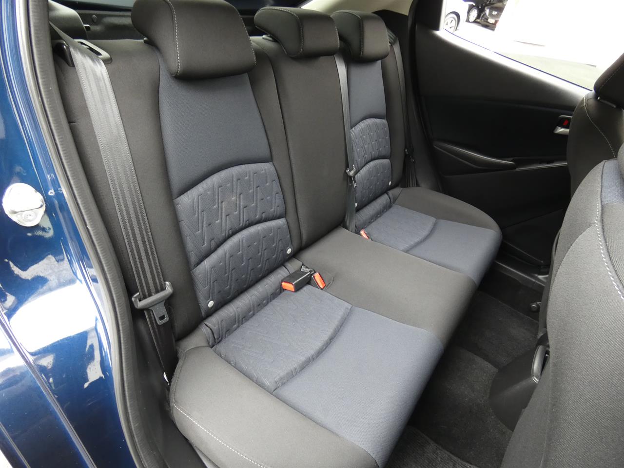 2016 Mazda DEMIO thumbnail