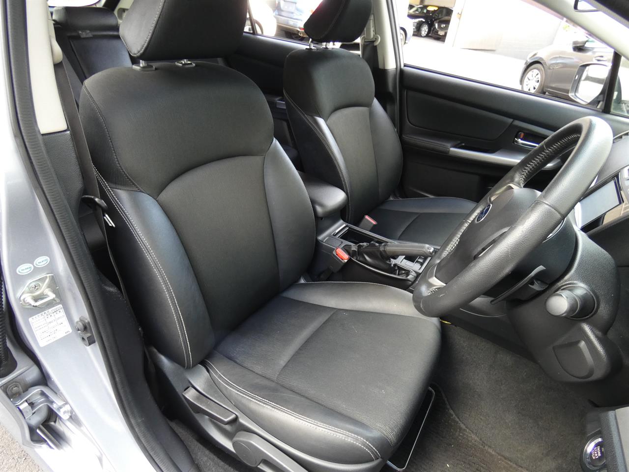 2016 Subaru IMPREZA thumbnail