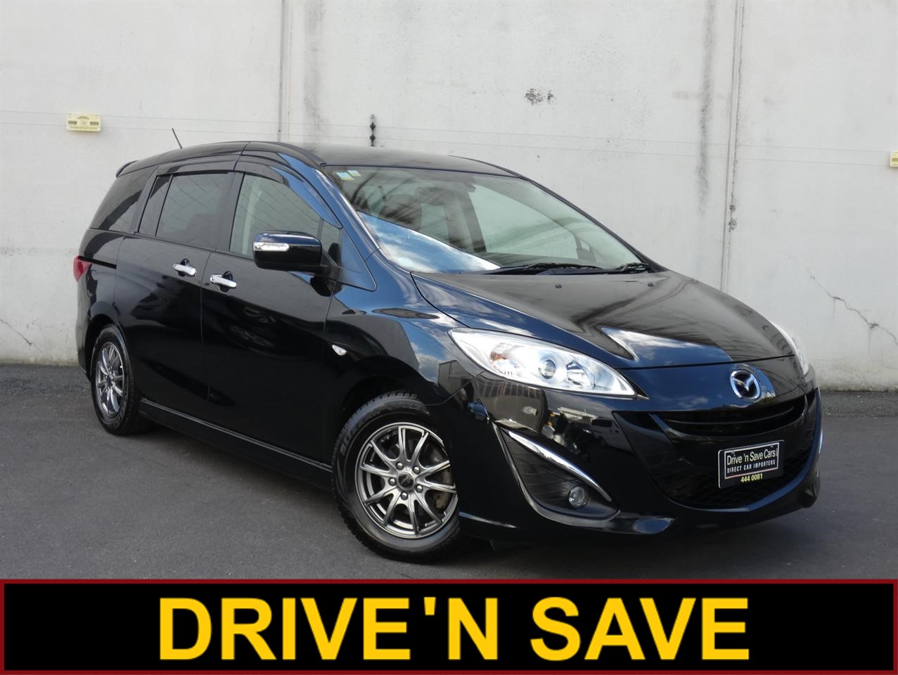 2016 Mazda Premacy thumbnail