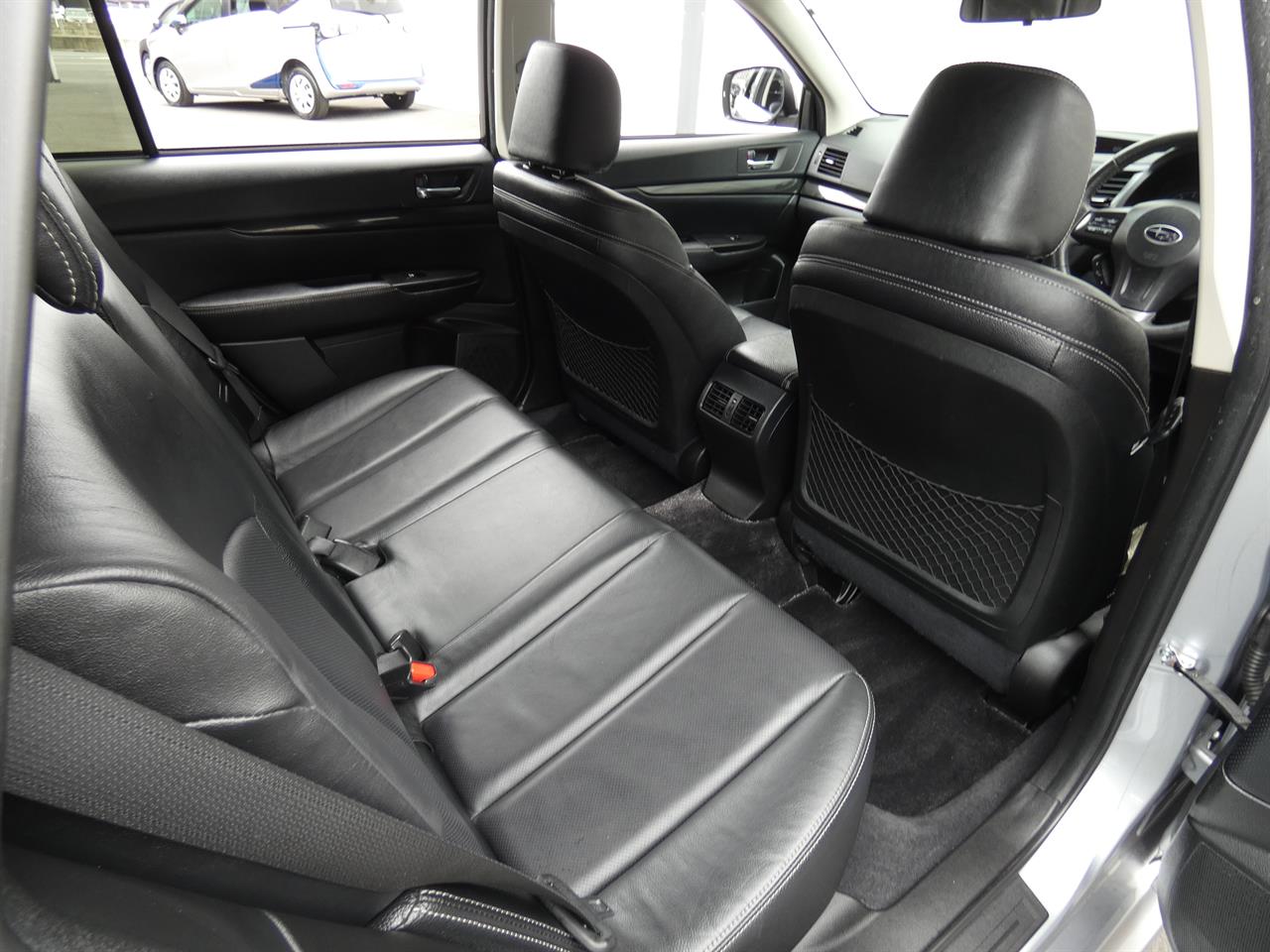 2014 Subaru Legacy thumbnail