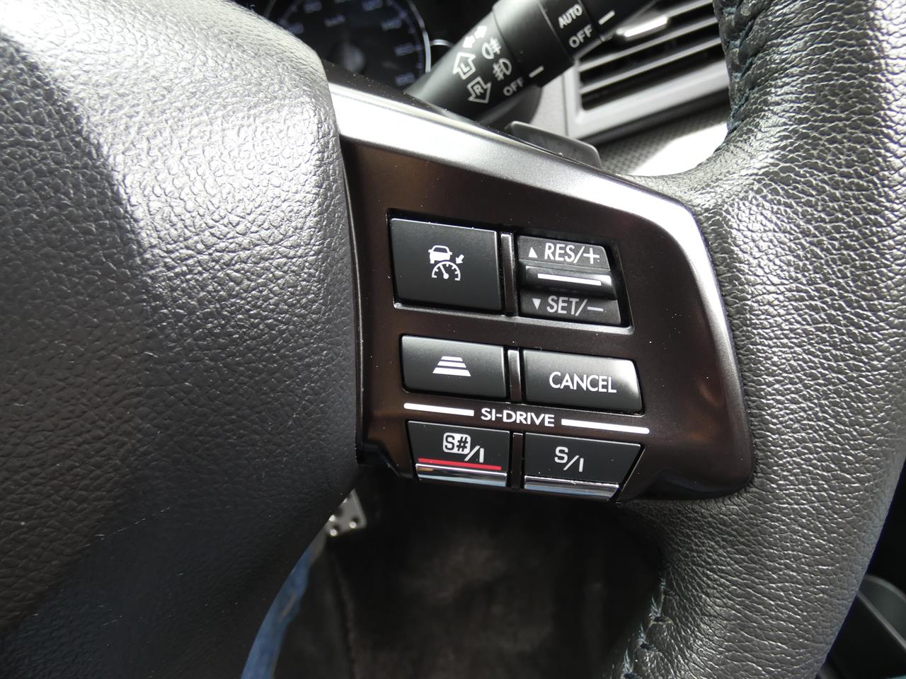 2014 Subaru Legacy thumbnail