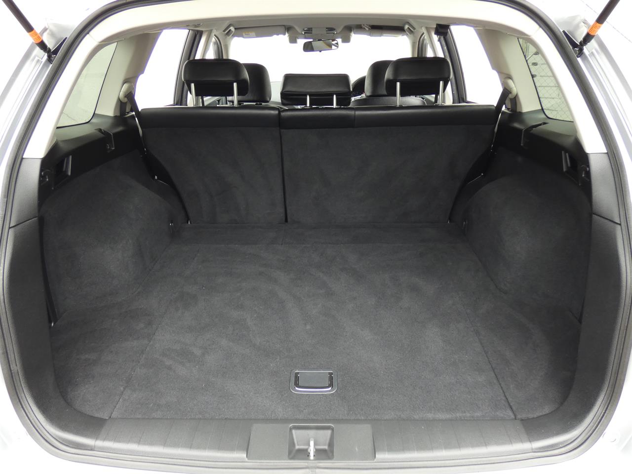 2014 Subaru Legacy thumbnail