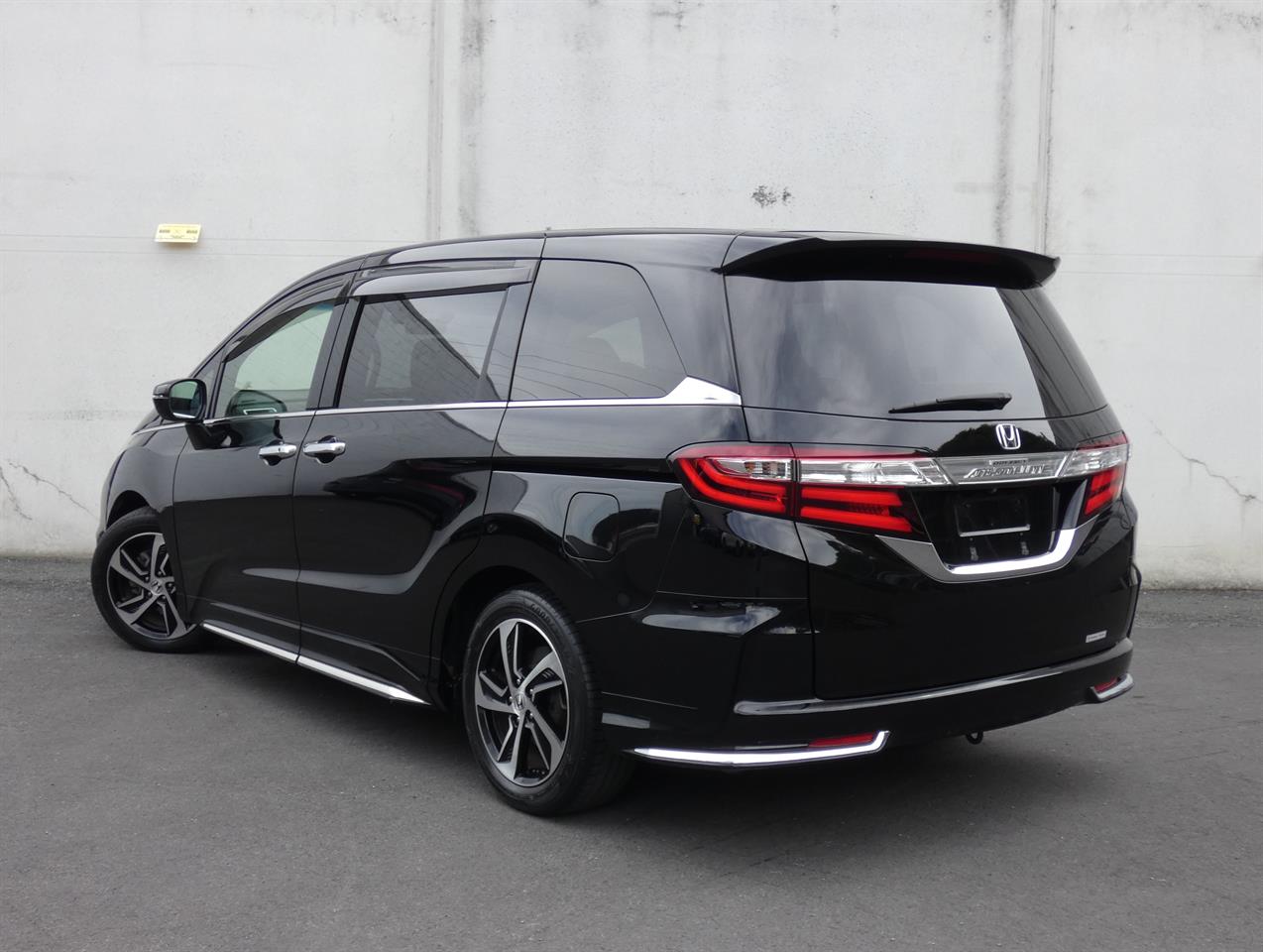 2017 Honda ODYSSEY thumbnail