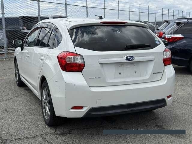 2016 Subaru Impreza thumbnail