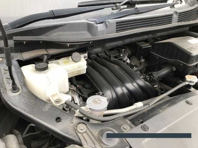 2015 Nissan Serena thumbnail