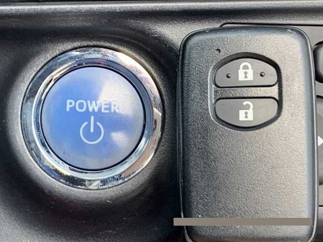 2014 Toyota Aqua thumbnail