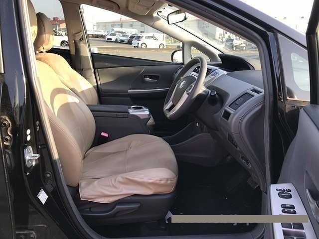 2012 Toyota PRIUS thumbnail