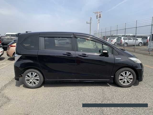 2012 Honda Freed thumbnail