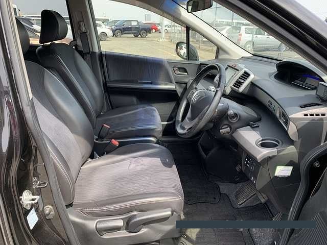 2012 Honda Freed thumbnail