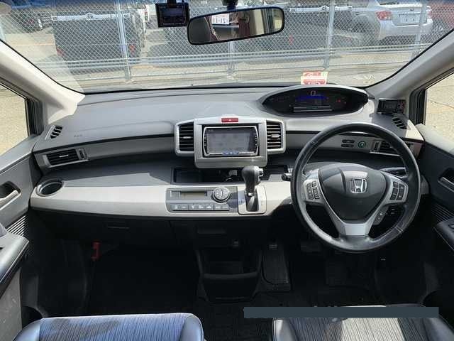 2012 Honda Freed thumbnail