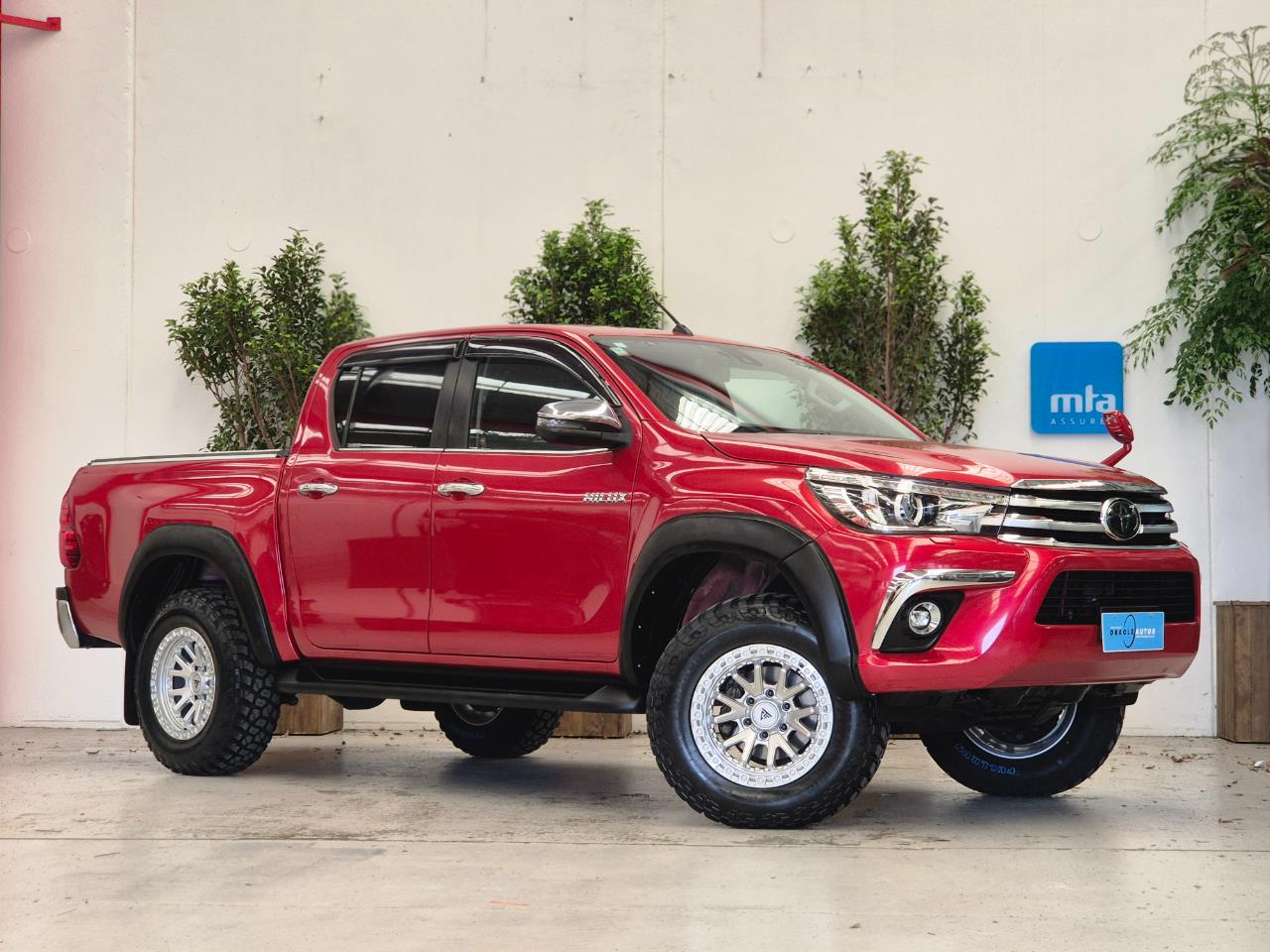 2018 Toyota Hilux thumbnail