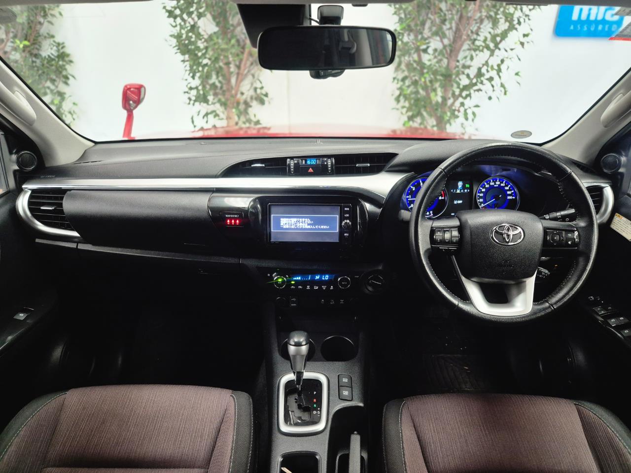 2018 Toyota Hilux thumbnail