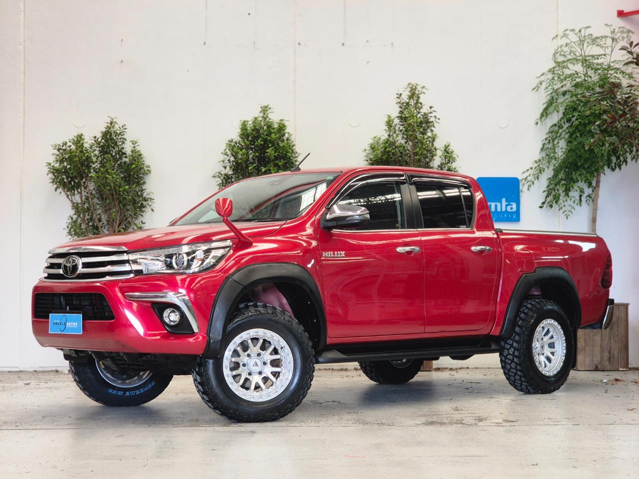 2018 Toyota Hilux thumbnail
