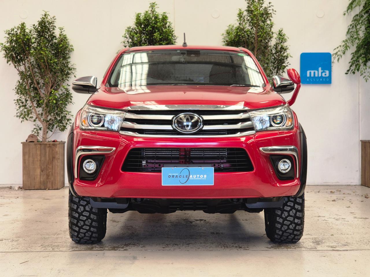 2018 Toyota Hilux thumbnail