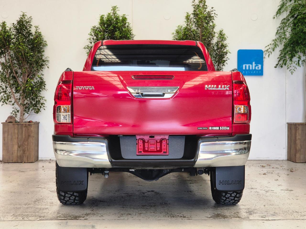 2018 Toyota Hilux thumbnail