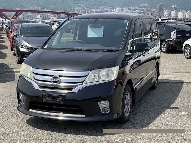 2013 Nissan Serena thumbnail