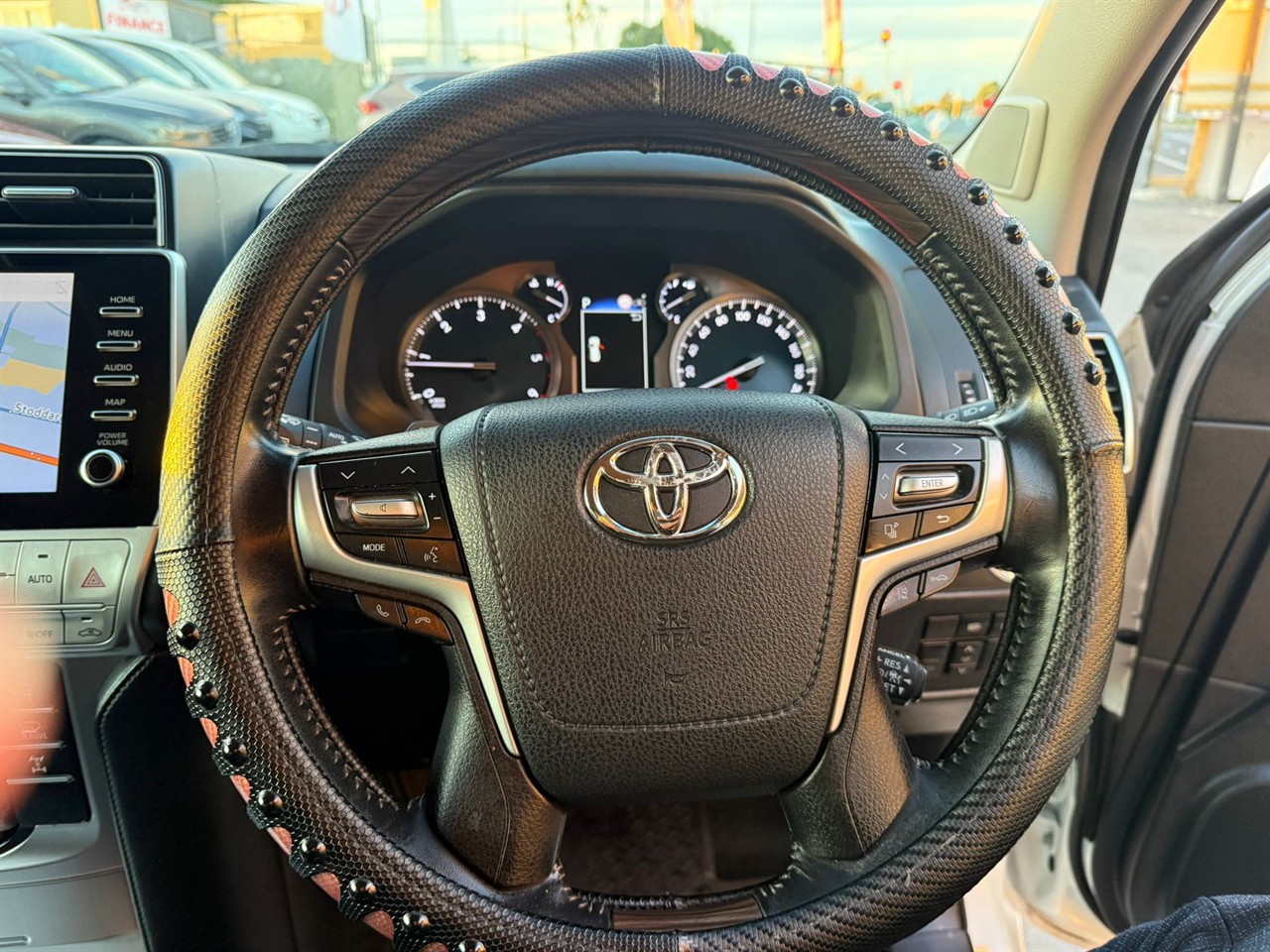 2021 Toyota Landcruiser thumbnail