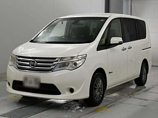 2015 Nissan Serena thumbnail