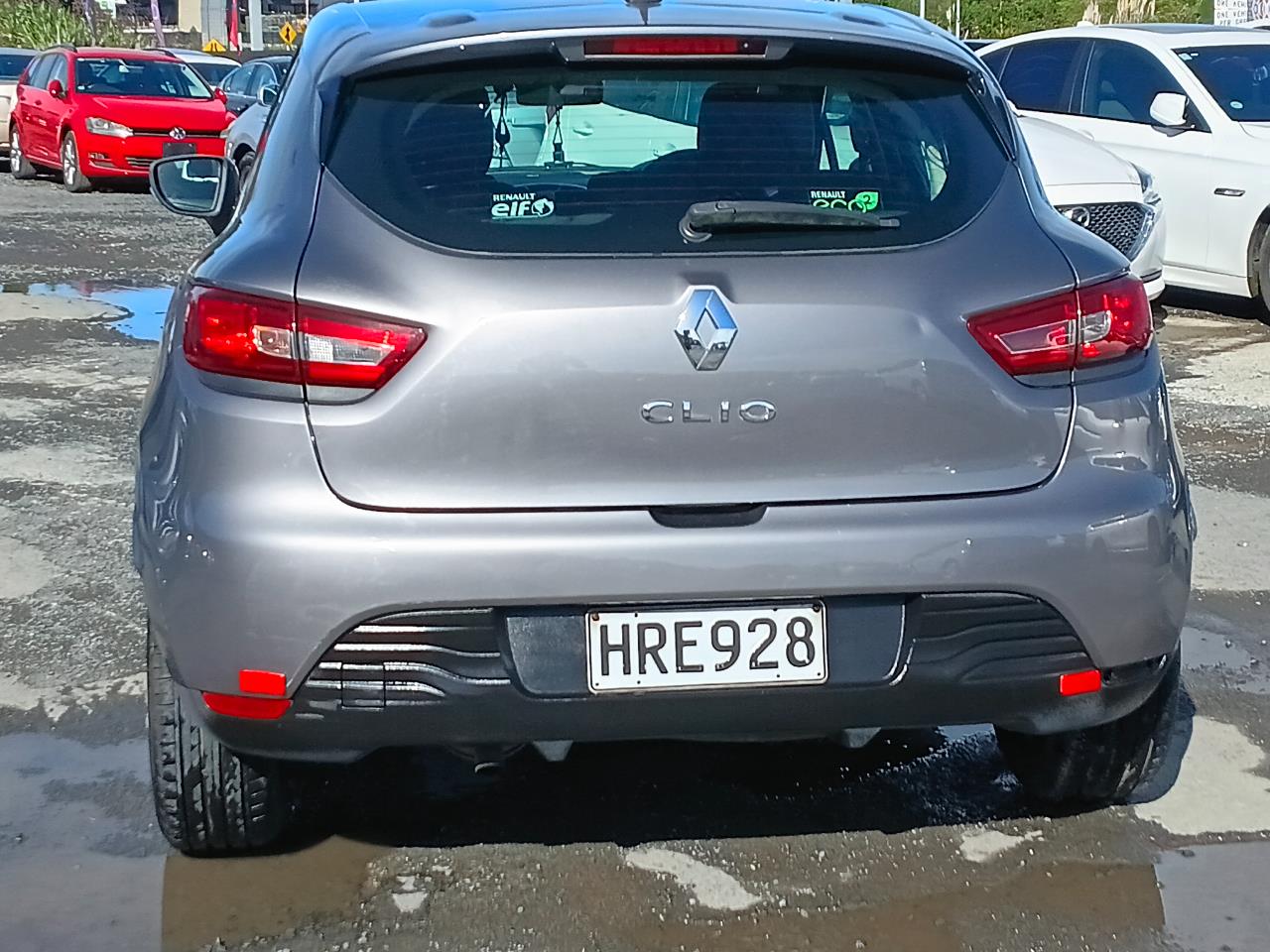 2014 Renault clio thumbnail