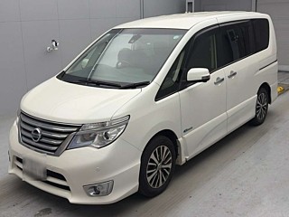 2015 Nissan Serena thumbnail