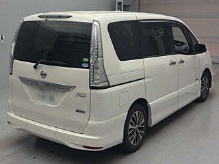 2015 Nissan Serena thumbnail