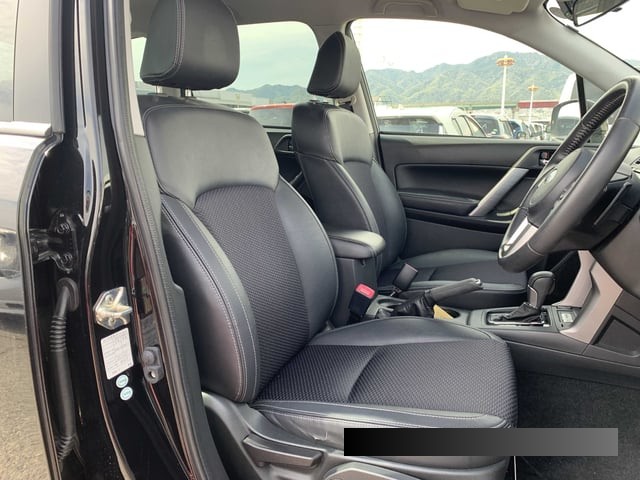 2017 Subaru Forester thumbnail