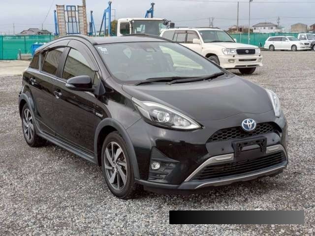 2018 Toyota Aqua thumbnail