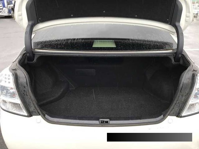 2012 Toyota Sai thumbnail