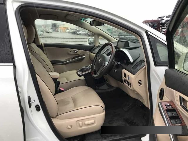 2012 Toyota Sai thumbnail
