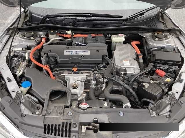 2016 Honda Accord thumbnail