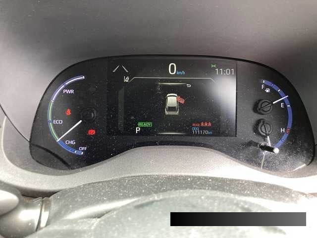 2021 Toyota Yaris thumbnail