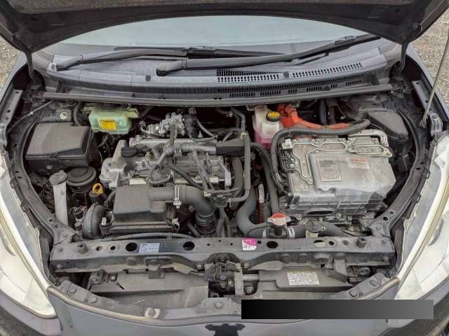 2015 Toyota Aqua thumbnail