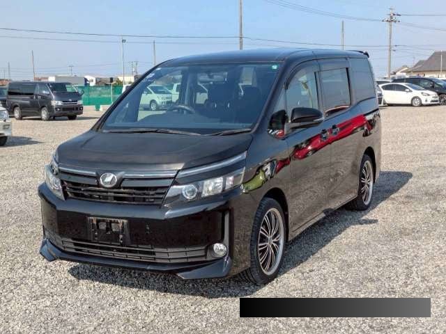 2017 Toyota Voxy thumbnail