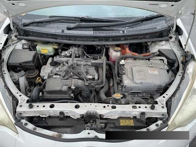 2013 Toyota Aqua thumbnail