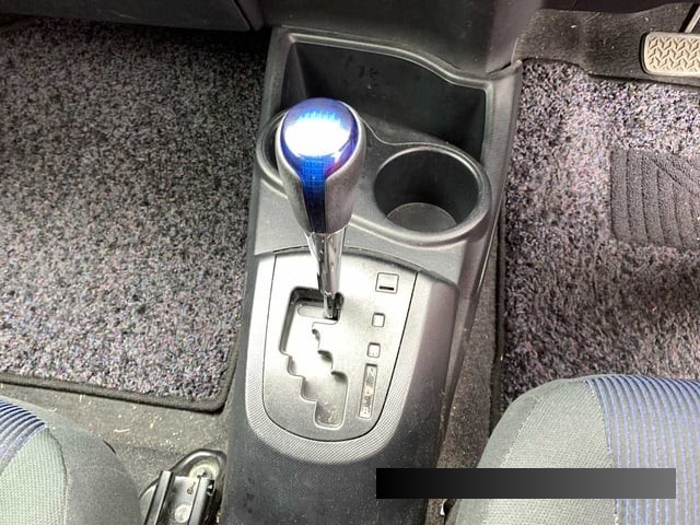 2015 Toyota Aqua thumbnail