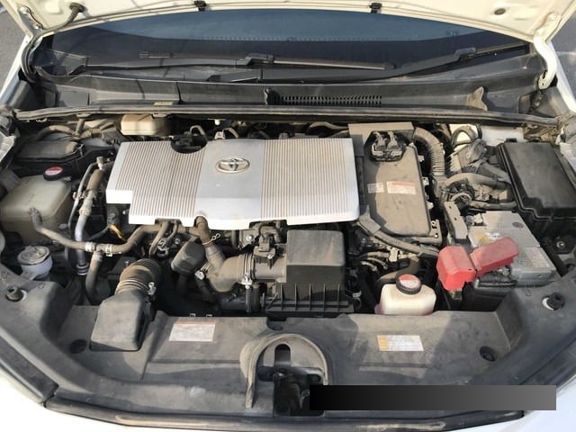 2016 Toyota Prius thumbnail